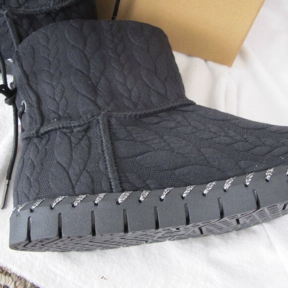 New in Box - Muk Luks Black Hoboken Ankle Boots - 6.5 - Picture 8 of 10